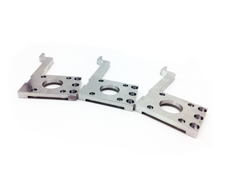 在機(jī)加工中，對(duì)原材料有哪些要求呢？